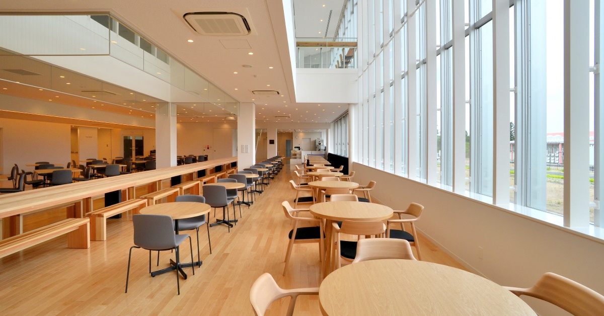 スタッフ専用カフェテリア